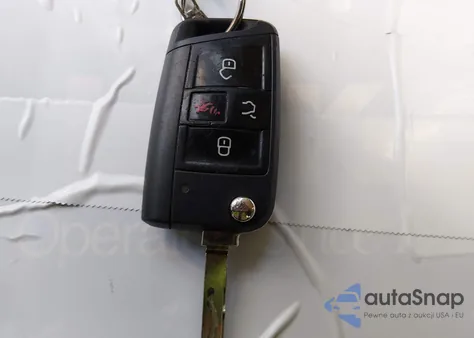 2019 Volkswagen Tiguan 2.0T S z USA, uszkodzony, nr VIN 3VV1B7AX2KM086299